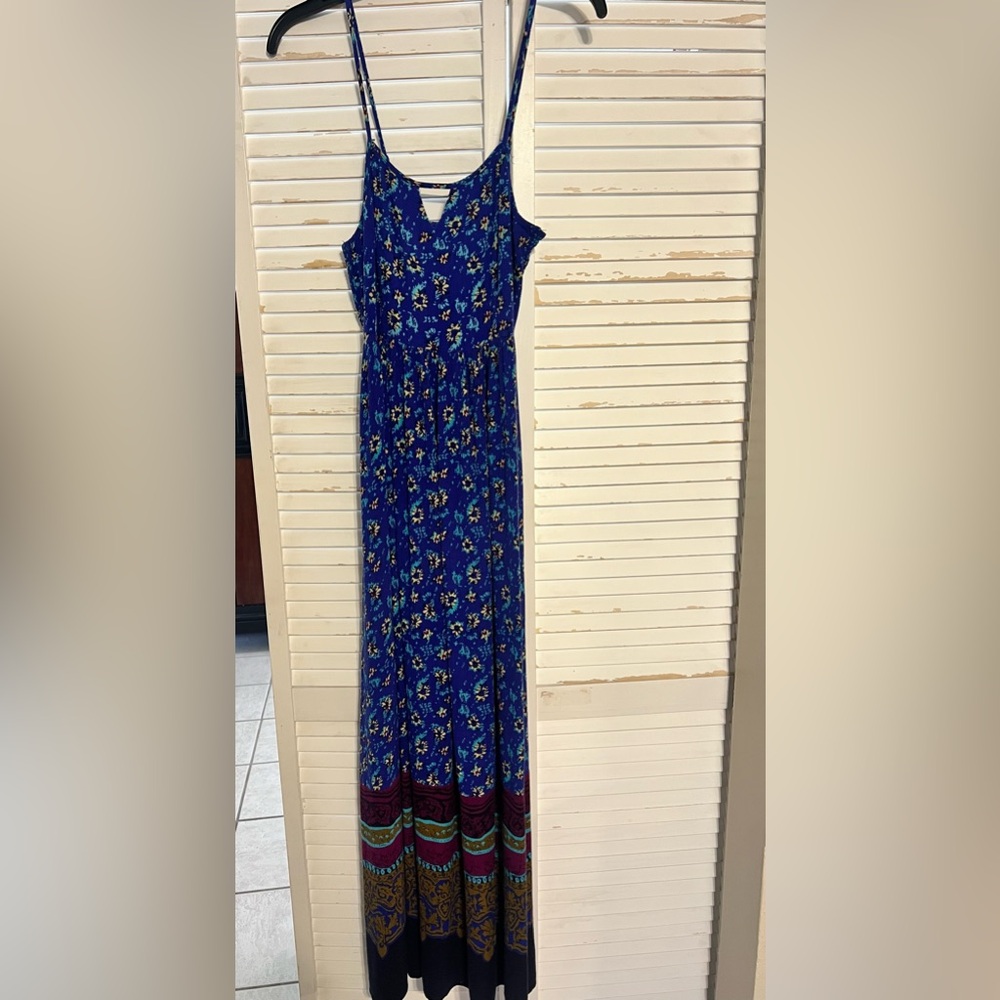 Floral Maxi Dress in Blue EUC